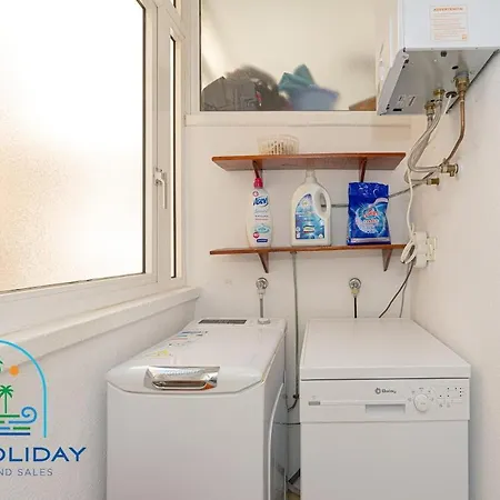 Duplex With Pool Near The דירה *