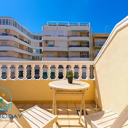 Duplex With Pool Near The