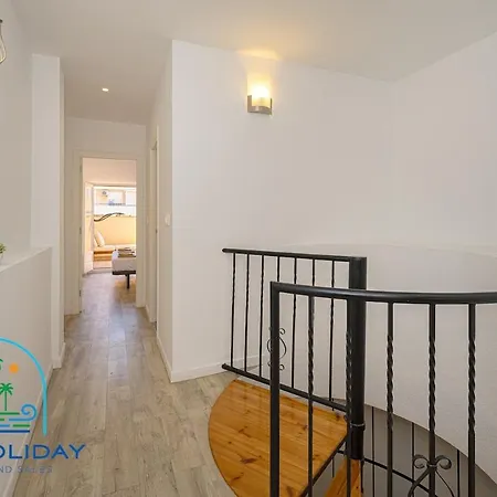 Duplex With Pool Near The *