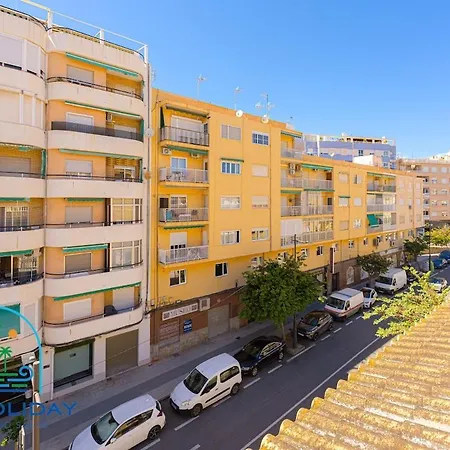 Duplex With Pool Near The דירה *